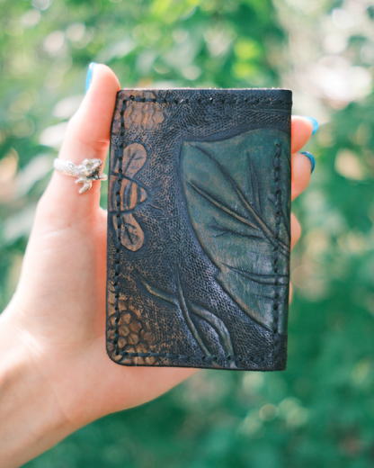 The Green Leaf Card Holder